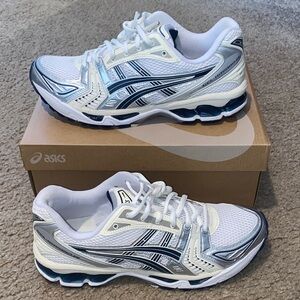 Asics Gel-Kayano 14